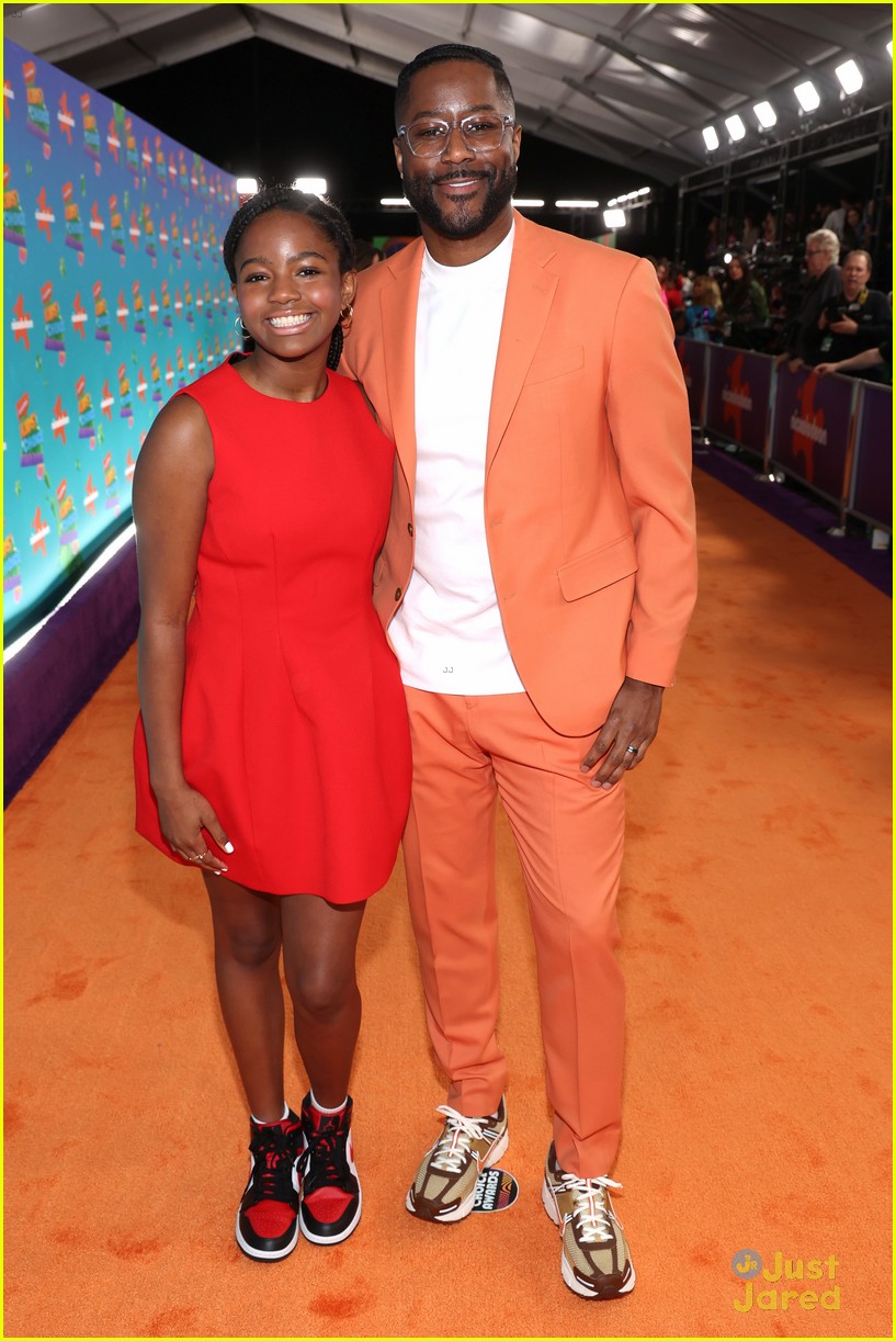 Co-Host Nate Burleson Brings daughter Mia to Kids' Choice Awards 2023:  Photo 1370314, 2023 Kids' Choice Awards, Kids Choice Awards, Nate Burleson  Pictures