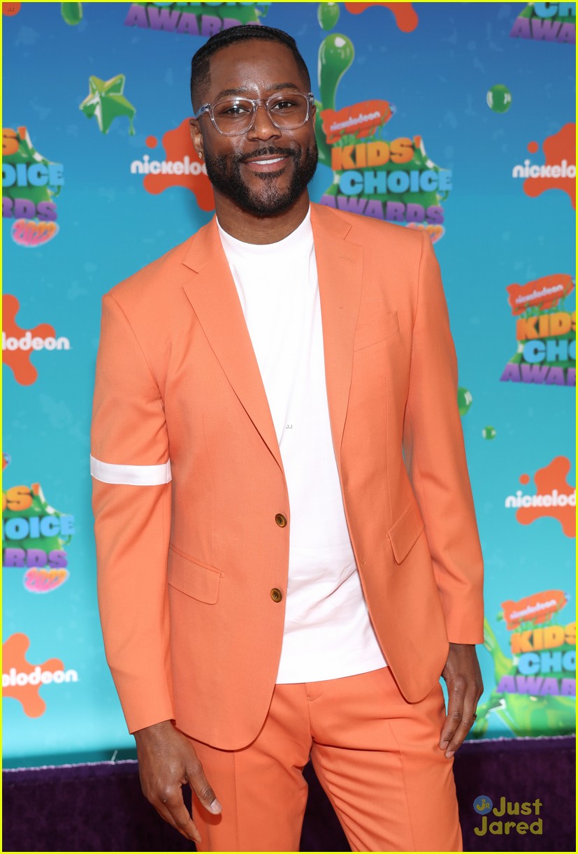 Co-Host Nate Burleson Brings daughter Mia to Kids' Choice Awards 2023:  Photo 1370314, 2023 Kids' Choice Awards, Kids Choice Awards, Nate Burleson  Pictures