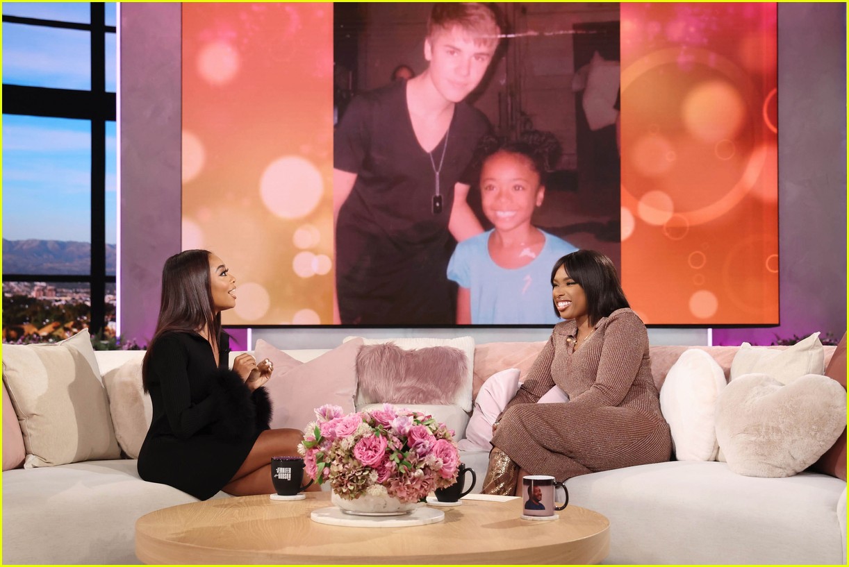Skai Jackson Reveals the 2 Celebs Who Left Her Starstruck | Photo