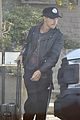 austin butler kaia gerber pilates class 01