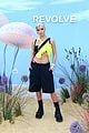 charli damelio goes blonde for revolve festival at coachella 02