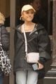 ariana grande does some shopping in london 03