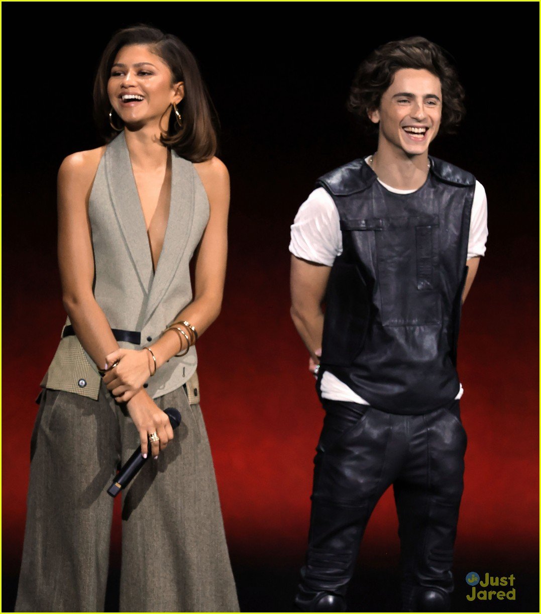 Zendaya & Timothee Chalamet Reunite at CinemaCon in Las Vegas for 'Dune