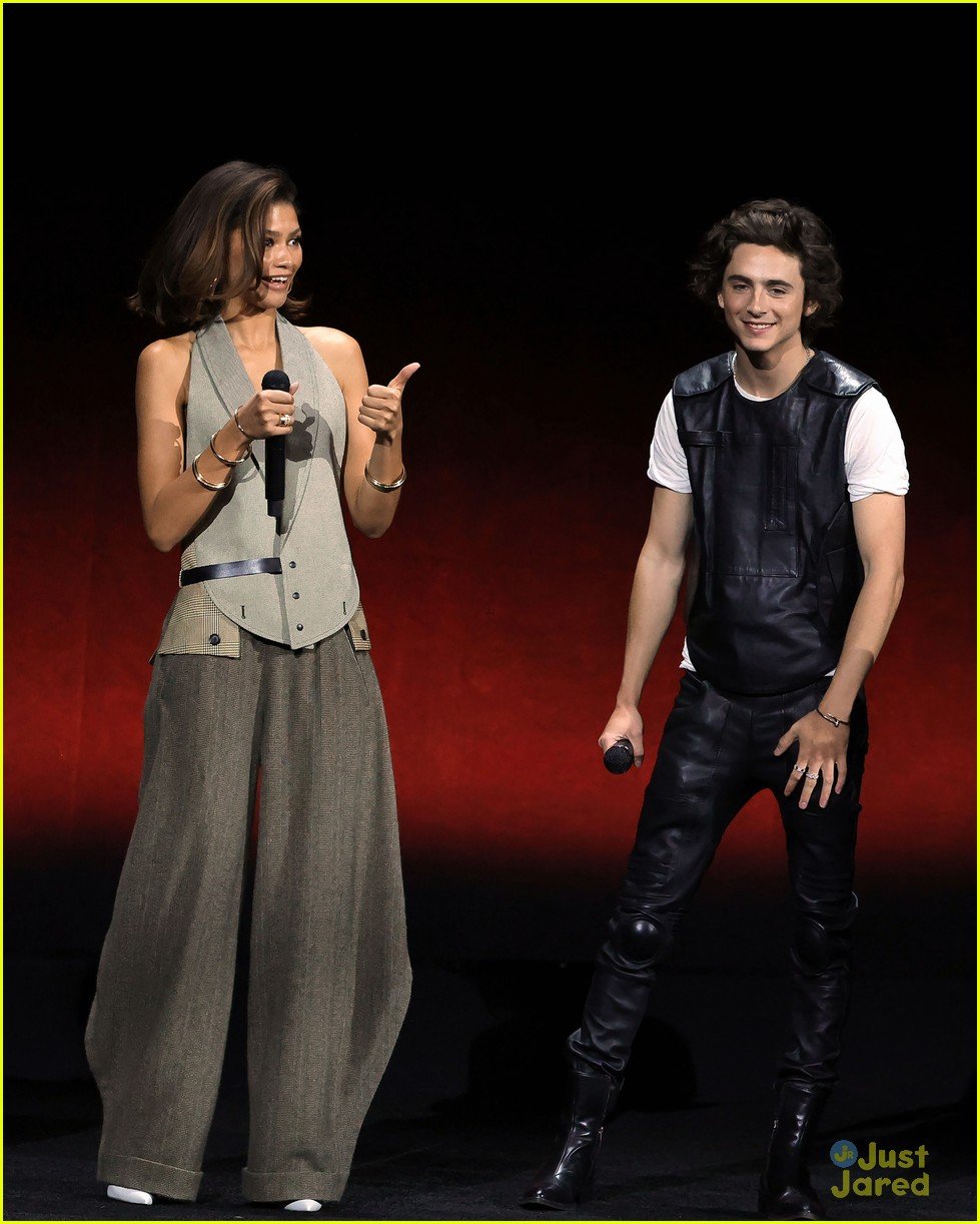 Zendaya & Timothee Chalamet Reunite At CinemaCon In Las Vegas For 'Dune ...