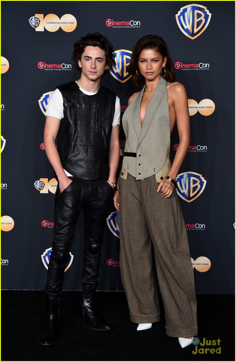 Zendaya & Timothee Chalamet Reunite at CinemaCon in Las Vegas for 'Dune
