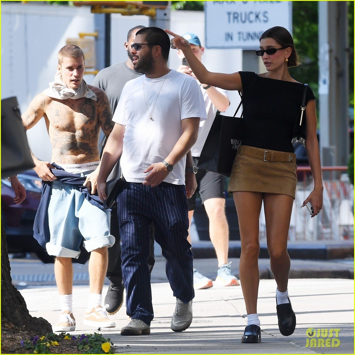 Justin Bieber Shows Off His Tattoos on Walk with Wife Hailey in NYC ...