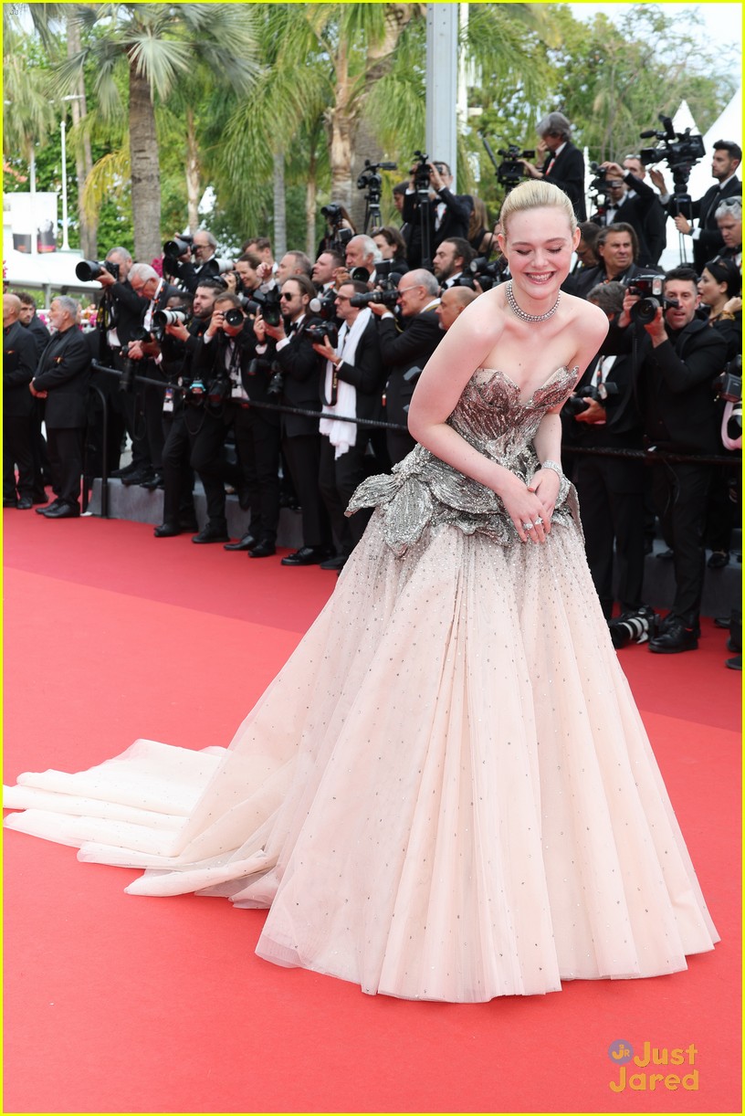 Elle Fanning Looks Royal In Custom Gown at the Cannes Film Festival ...