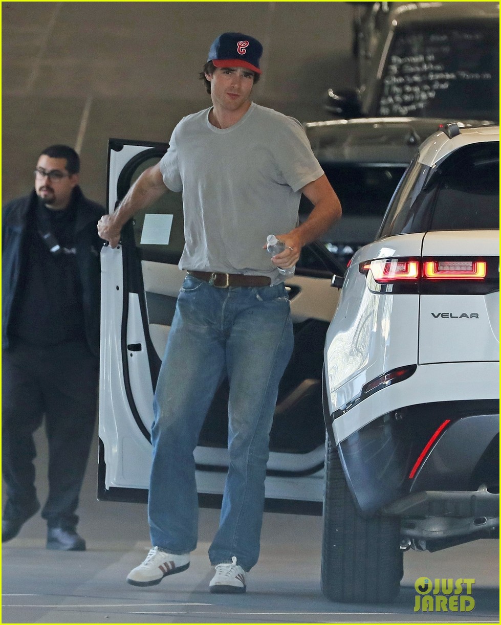Jacob Elordi Spotted with Olivia Jade for First Time in Months | Photo ...