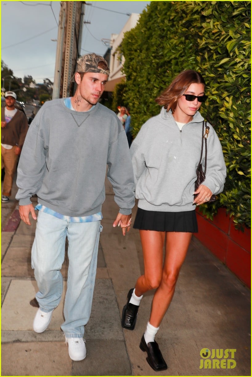 Full Sized Photo of hailey <b>justin</b> <b>bieber</b> twin gray candids 04 Hailey & <b>Justin</b>...