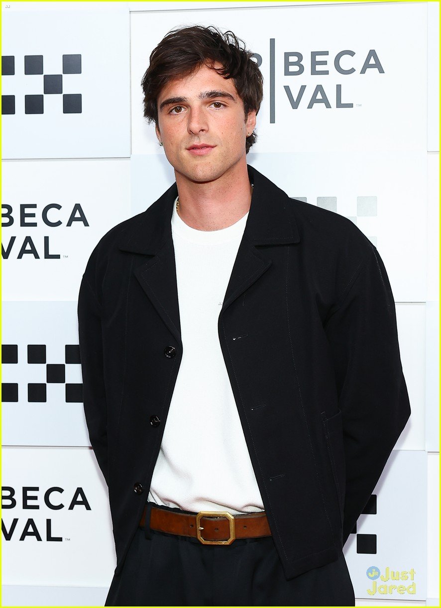 jacob-elordi-premieres-new-movie-he-went-that-way-at-tribeca-01.jpg