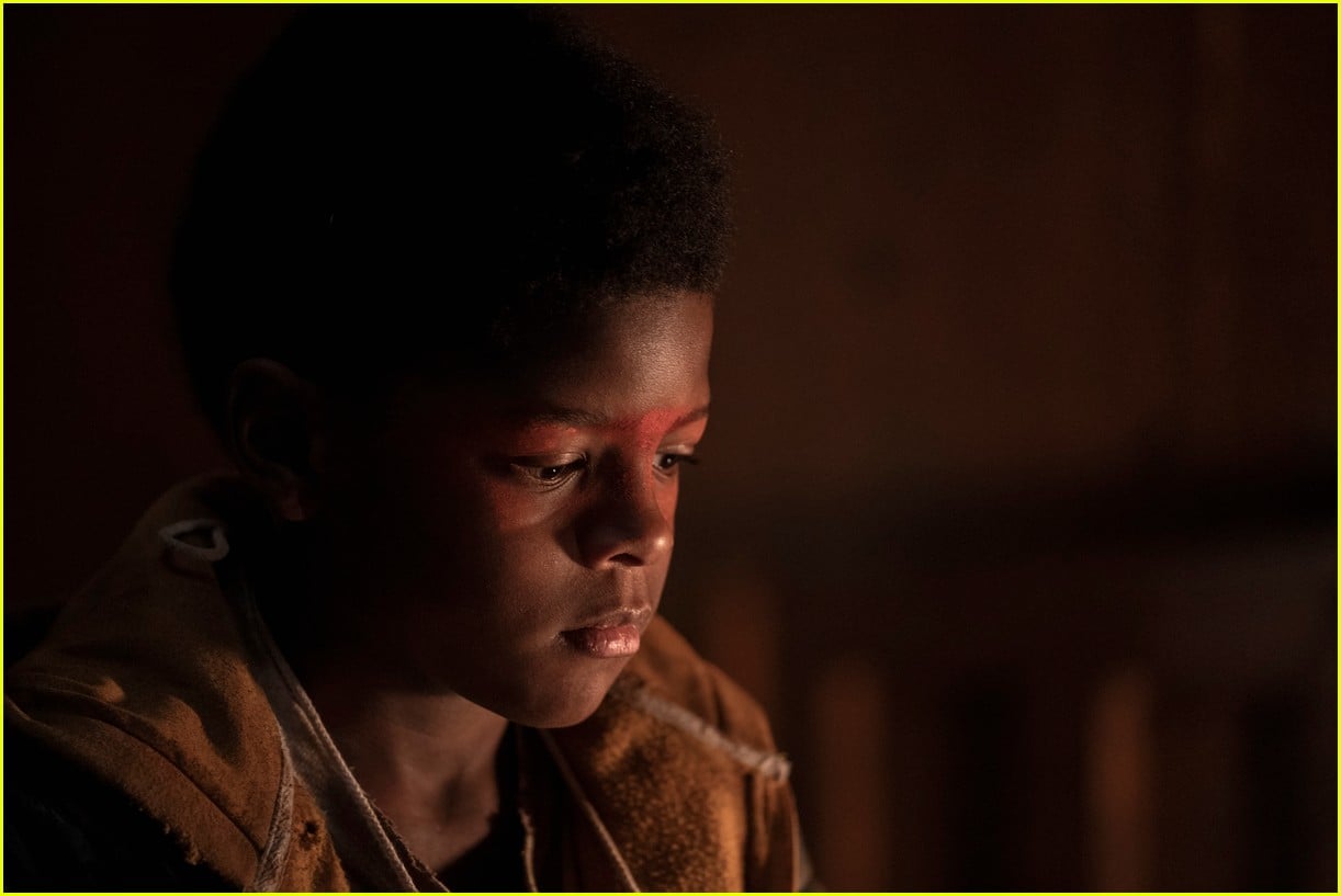 Bella Ramsey Is 'Immensely Proud' of 'The Last of Us' CoStar Keivonn(02)