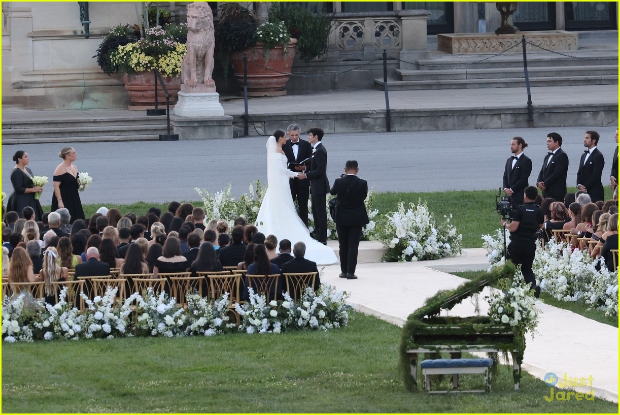 Full Sized Photo of aaron carpenter marries connar franklin in weekend ...