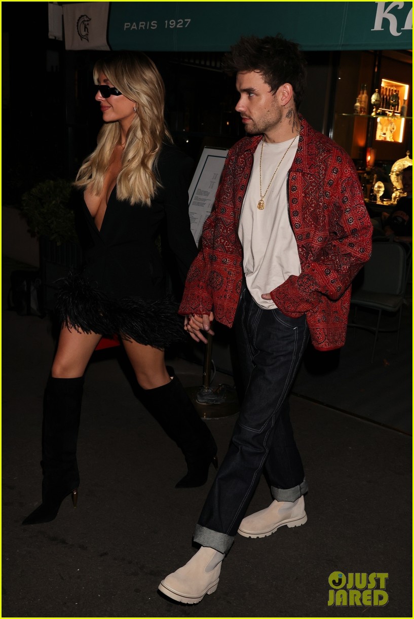 Liam Payne & Girlfriend Kate Cassidy Enjoy Paris Together In First ...