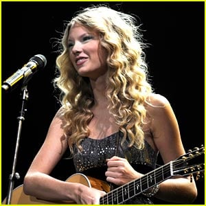 Taylor Swift To Host Saturday Night Live | Taylor Swift | Just Jared Jr.