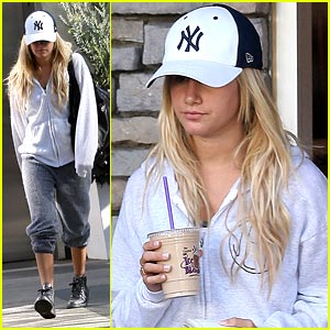 Ashley Tisdale Gets A Tasty Treat | Ashley Tisdale | Just Jared Jr.