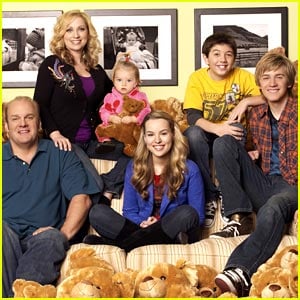 Good Luck Charlie Premieres April 4! | Bridgit Mendler, Good Luck ...