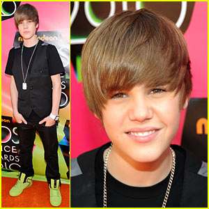 Justin Bieber - 2010 Kids' Choice Awards Orange Carpet