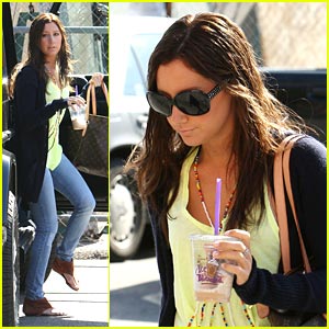 Ashley Tisdale Picks Out the Pink
