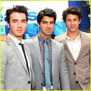 The Jonas Brothers: Oceans Outstanding