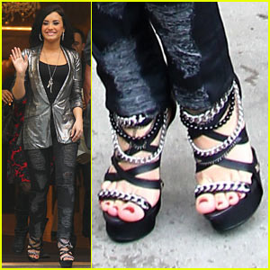 Demi Lovato Feet