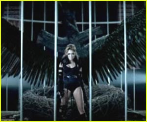 Miley Cyrus: 'Can't Be Tamed' Music Video!