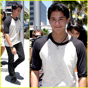 Booboo Stewart: Rainy Day Music Video Debut! | Booboo Stewart, Fivel ...