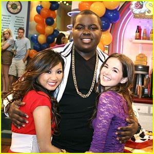 Sean Kingston Guest Stars on Suite Life on Deck!