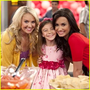 G Hannelius: Pink Party with Demi Lovato!
