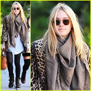 Dakota Fanning Wants To ‘Stay’ | Dakota Fanning | Just Jared Jr.