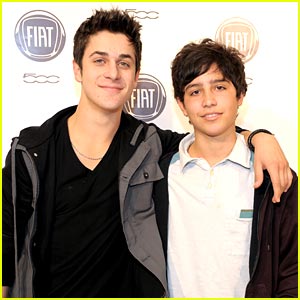 david henrie and his brother