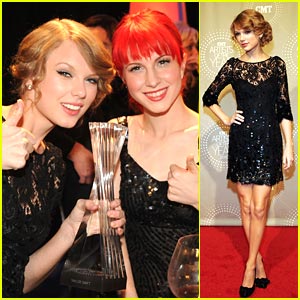 Taylor Swift: CMT Artist of the Year | Taylor Swift | Just Jared Jr.