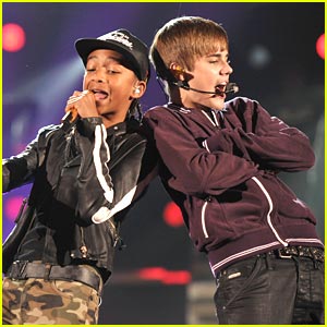 Justin Bieber: 2011 Grammy Award Rehearsals!