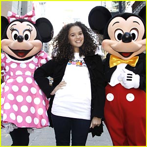 Mickey, Minnie & Madison Pettis: Disney Junior Launch!