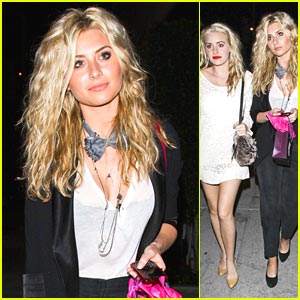 Aly & AJ Michalka: Trousdale Twosome | AJ Michalka, Alyson Michalka ...