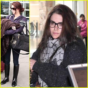 Ashley Greene & Nikki Reed: Back To LA! | Ashley Greene, Breaking Dawn ...