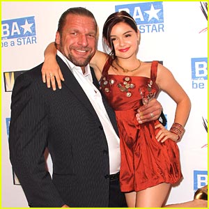 Ariel Winter Forms a 'Star' Alliance with Triple H