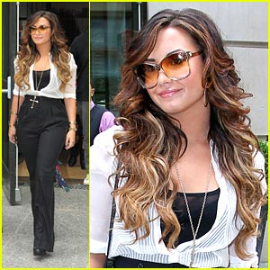 Demi Lovato: No Habla Espanol | Demi Lovato | Just Jared Jr.