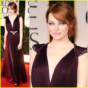 Emma Stone's Gorgeous Golden Globes Gown Took More Than 800 Hours to Create