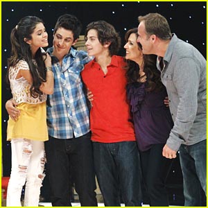 'Wizards of Waverly Place' Finale: Final Look!