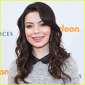 Pregnant miranda cosgrove Miranda Cosgrove