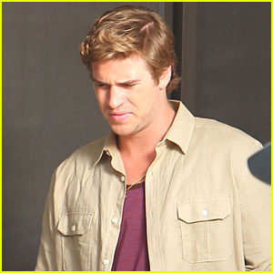 Liam Hemsworth: Filming Day on 'Empire State'