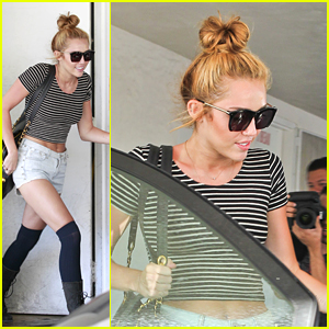 Miley Cyrus: Pilates Class Cutie