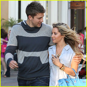 Ashley Tisdale & Scott Speer: The Grove Sweethearts
