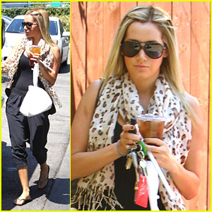 Ashley Tisdale: Aroma Cafe Carry Out | Ashley Tisdale | Just Jared Jr.