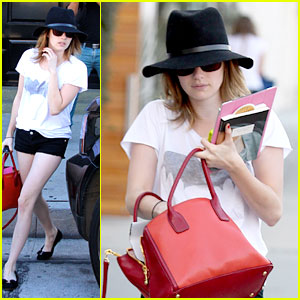 The Many Bags of Emma Roberts - PurseBlog