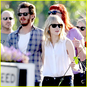 Emma Stone & Andrew Garfield: Cemetery of the Stars Tour | Andrew ...