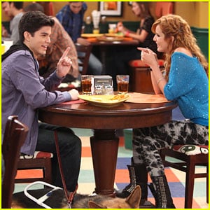 Bella Thorne & Chase Austin: Cafeteria Date on 'Shake It Up'