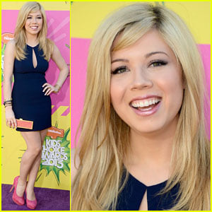 Jennette McCurdy - Kids� Choice Awards 2013 Red Carpet