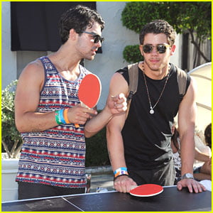 Joe & Nick Jonas: Guess Hotel Pool Party Ping Pong Players
