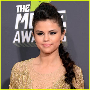 Selena Gomez To Perform at 2013 Billboard Music Awards